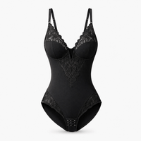 Luna Rune Black / XS Hourglass-Shaping Lace Bodysuit